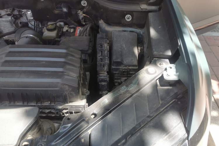 Used Volkswagen Teramont X 2023 380TSI Four-Wheel Drive Qingyun Limited Edition Engine Bay Left