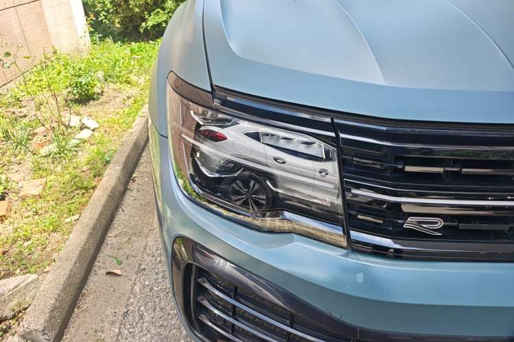 Used Volkswagen Teramont X 2023 380TSI Four-Wheel Drive Qingyun Limited Edition Right Front Headlight