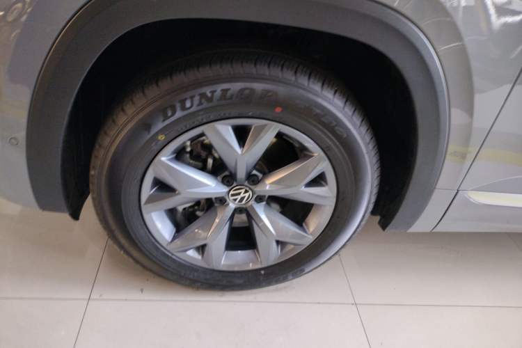Used Volkswagen Teramont X 2023 Revised Version 330TSI Two-Wheel-Drive Luxury Edition Exterior 7