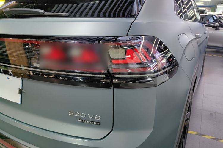 Used Volkswagen Teramont X 2023 380TSI Four-Wheel Drive Qingyun Limited Edition Right Rear Taillight