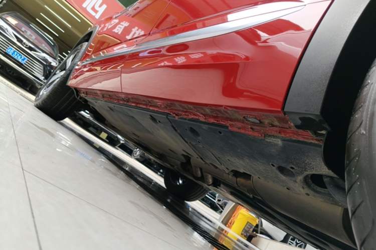 Used Volkswagen Teramont X 2023 530 V6 Four-Wheel Drive Prestige Luxury Edition Left Side Sill