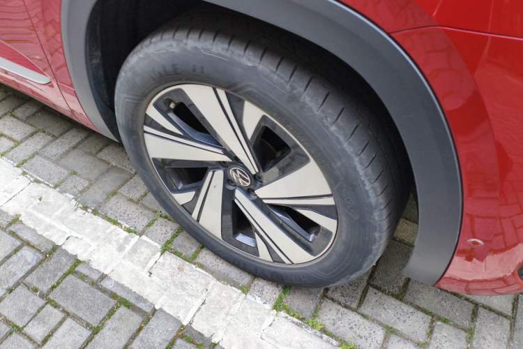 Used Volkswagen Teramont X 2023 380TSI Four-Wheel Drive Prestige Luxury Edition Right Front Wheel Hub