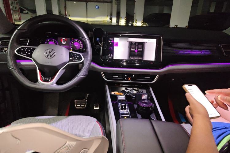 Used Volkswagen Teramont X 2023 380TSI Four-Wheel Drive Prestige Luxury Edition Center Console