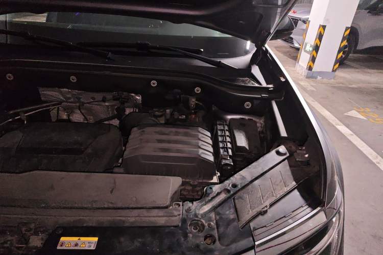 Used Volkswagen Teramont X 2023 380TSI Four-Wheel Drive Prestige Luxury Edition Engine Bay Left