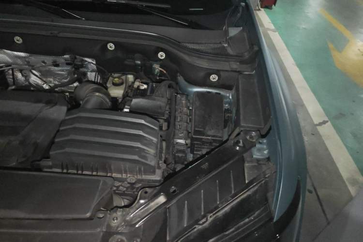 Used Volkswagen Teramont X 2023 380TSI Four-Wheel Drive Luxury Edition Engine Bay Left