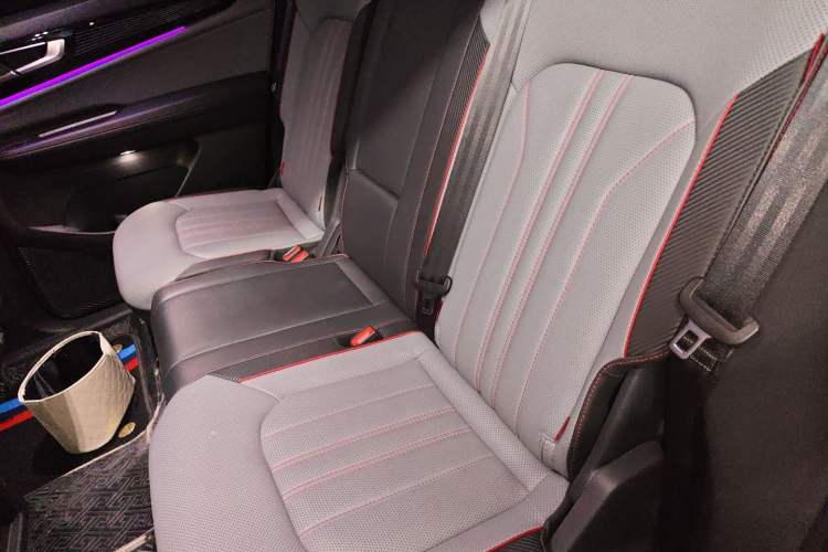 Used Volkswagen Teramont X 2023 380TSI Four-Wheel Drive Prestige Luxury Edition Left Rear Seat