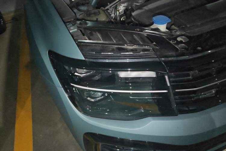 Used Volkswagen Teramont X 2023 380TSI Four-Wheel Drive Luxury Edition Right Front Headlight
