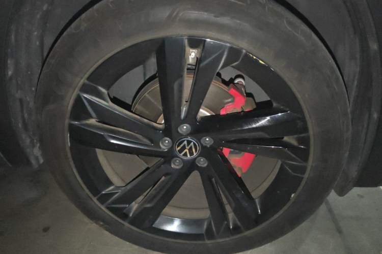 Used Volkswagen Teramont X 2023 380TSI Four-Wheel Drive Luxury Edition Right Front Wheel Hub