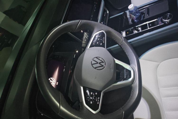Used Volkswagen Teramont X 2023 380TSI Four-Wheel Drive Luxury Edition Steering Wheel