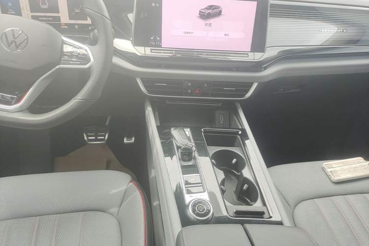Used Volkswagen Teramont X 2023 380TSI Four-Wheel Drive Prestige Luxury Edition Gear Lever