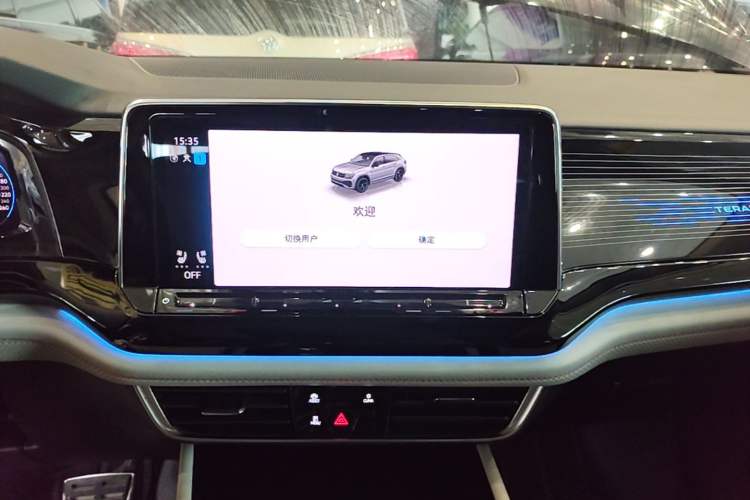 Used Volkswagen Teramont X 2024 380TSI All-Wheel Drive Longyao Edition Audio And AC Panel