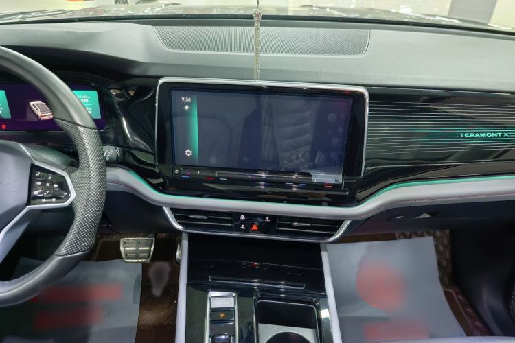 Used Volkswagen Teramont X 2024 380TSI All-Wheel Drive Longyao Edition Audio And AC Panel
