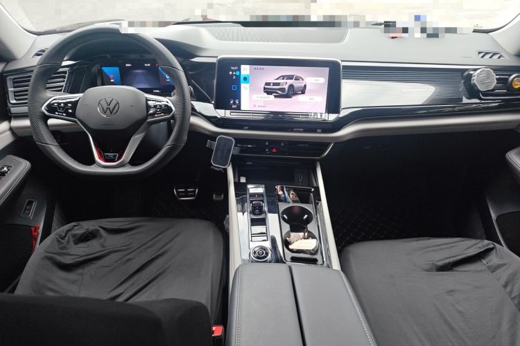 Used Volkswagen Teramont X 2024 380TSI All-Wheel Drive Longyao Edition Center Console