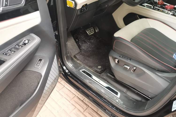 Used Volkswagen Teramont X 2024 380TSI All-Wheel Drive Longyao Edition Driver Seat