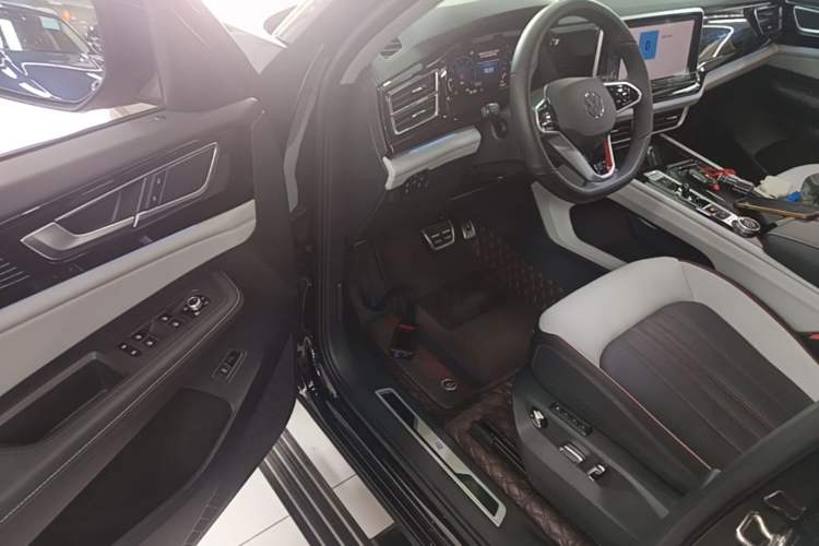 Used Volkswagen Teramont X 2024 380TSI All-Wheel Drive Longyao Edition Driver Seat