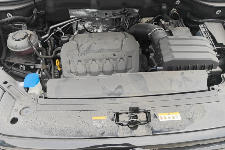 Used Volkswagen Teramont X 2024 380TSI Four-Wheel Drive Longxiang Edition Engine Bay