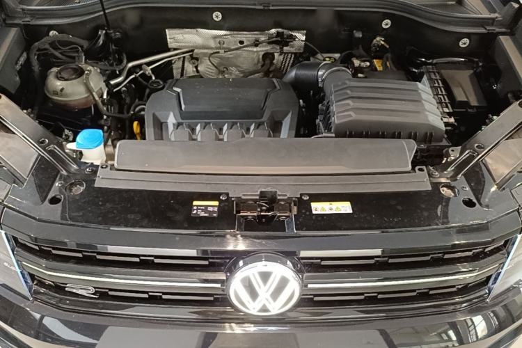 Used Volkswagen Teramont X 2024 380TSI Four-Wheel Drive Longxiang Edition Engine Bay