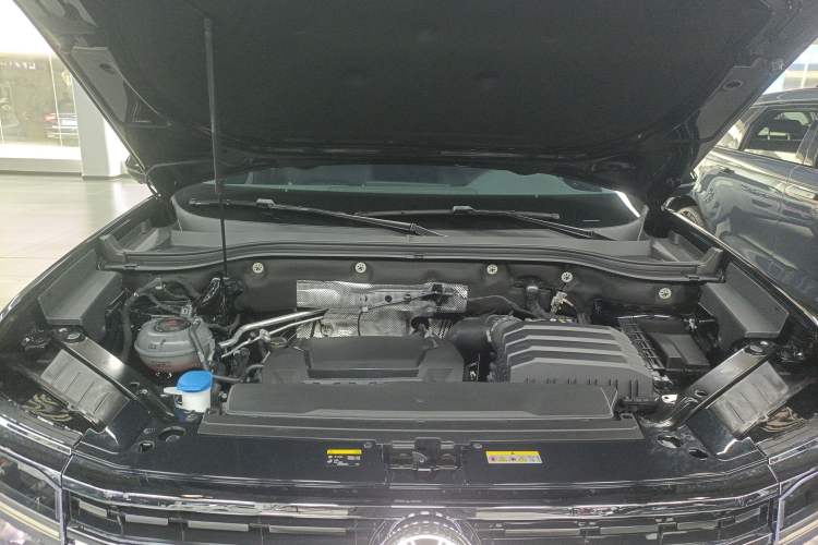 Used Volkswagen Teramont X 2024 380TSI All-Wheel Drive Longyao Edition Engine Bay