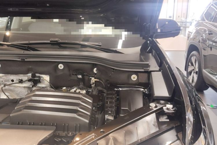 Used Volkswagen Teramont X 2024 380TSI Four-Wheel Drive Prestige Luxury Edition Engine Bay Left