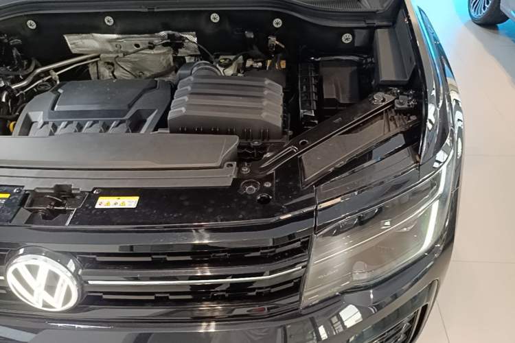 Used Volkswagen Teramont X 2024 380TSI Four-Wheel Drive Longxiang Edition Engine Bay Left