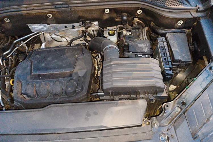 Used Volkswagen Teramont X 2024 380TSI Four-Wheel Drive Prestige Luxury Edition Engine Bay Left
