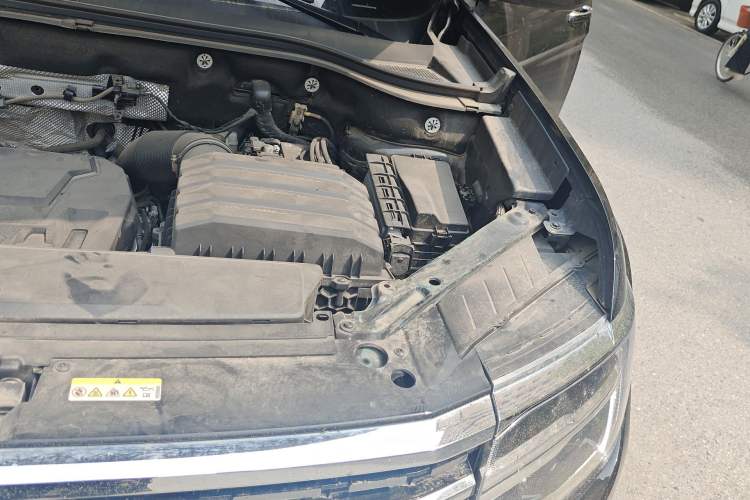 Used Volkswagen Teramont X 2024 380TSI Four-Wheel Drive Prestige Luxury Edition Engine Bay Left