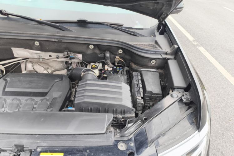Used Volkswagen Teramont X 2024 380TSI Four-Wheel Drive Prestige Luxury Edition Engine Bay Left