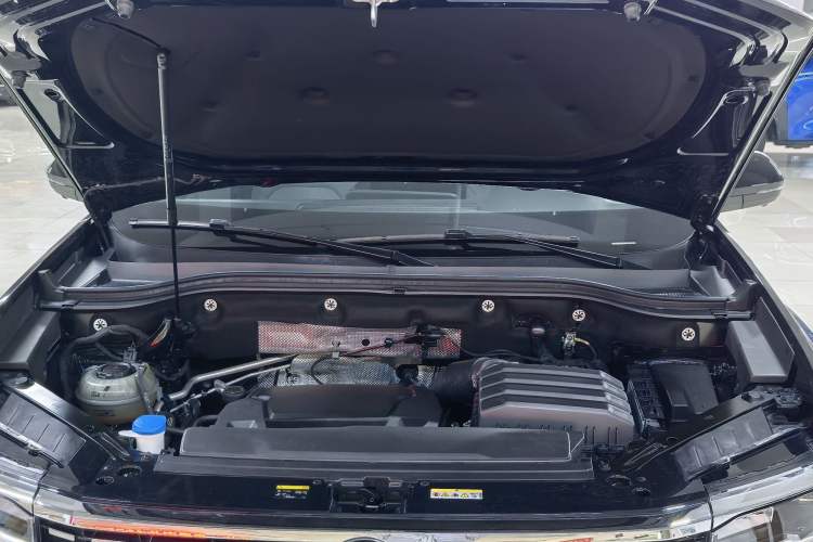 Used Volkswagen Teramont X 2024 380TSI All-Wheel Drive Longyao Edition Engine Bay