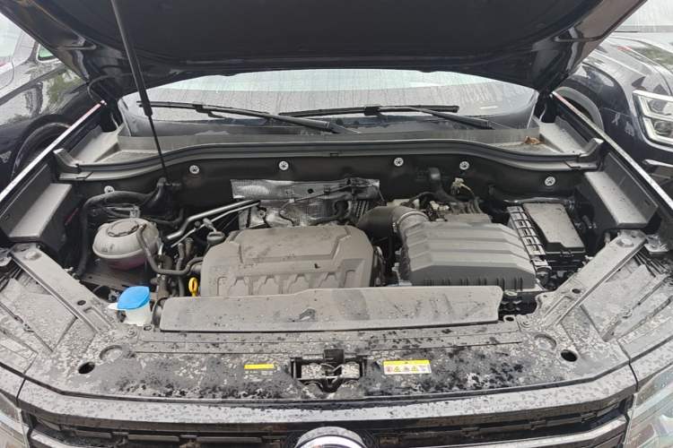 Used Volkswagen Teramont X 2024 380TSI Four-Wheel Drive Longxiang Edition Engine Bay