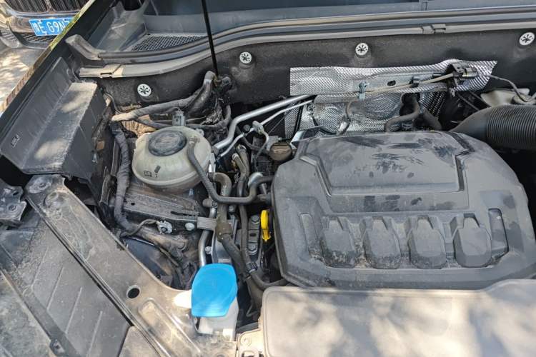 Used Volkswagen Teramont X 2024 380TSI Four-Wheel Drive Prestige Luxury Edition Engine Bay Right