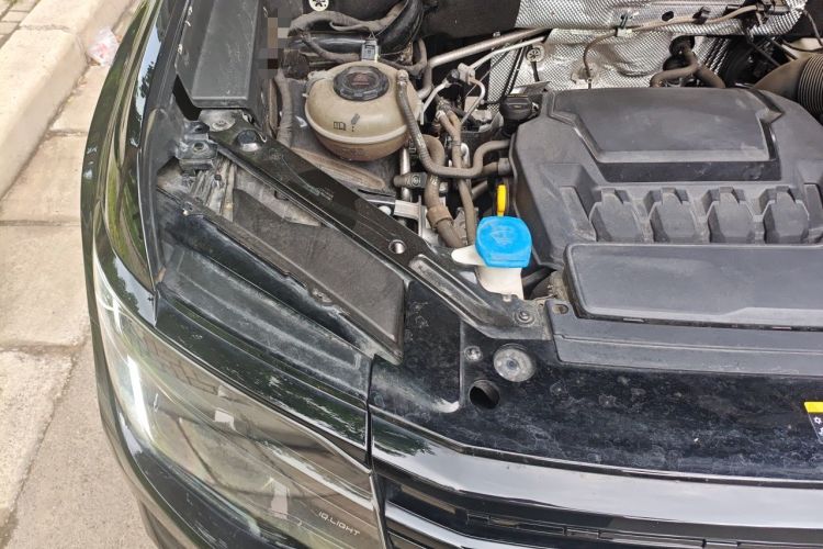 Used Volkswagen Teramont X 2024 380TSI Four-Wheel Drive Prestige Flagship Edition Engine Bay Right