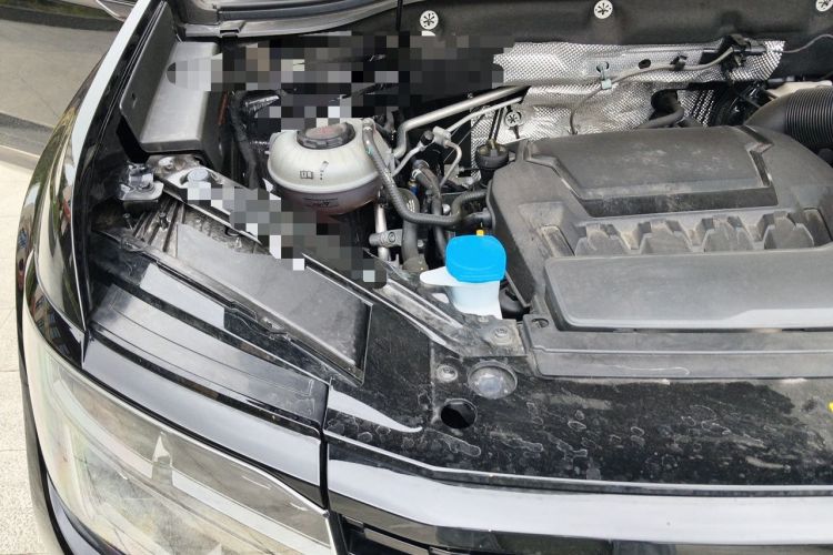 Used Volkswagen Teramont X 2024 380TSI Four-Wheel Drive Longxiang Edition Engine Bay Right