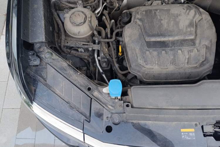 Used Volkswagen Teramont X 2024 380TSI All-Wheel Drive Longyao Edition Engine Bay Right