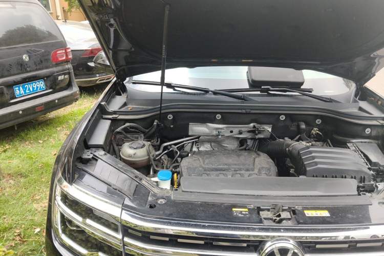 Used Volkswagen Teramont X 2024 380TSI Four-Wheel Drive Prestige Luxury Edition Engine Bay Right