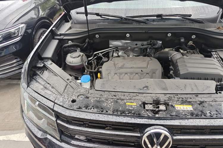 Used Volkswagen Teramont X 2024 380TSI Four-Wheel Drive Longxiang Edition Engine Bay Right