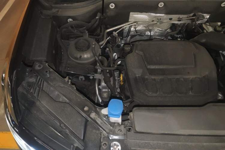 Used Volkswagen Teramont X 2024 380TSI Four-Wheel Drive Longxiang Edition Engine Bay Right