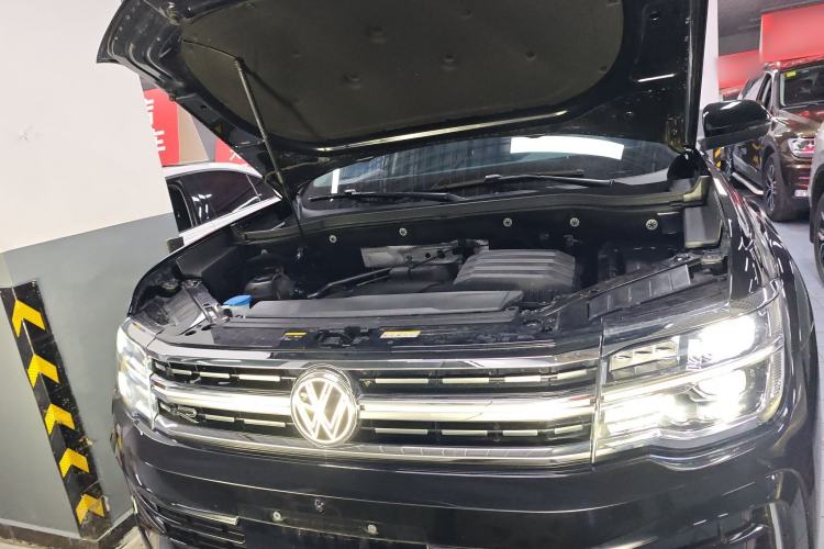 Used Volkswagen Teramont X 2024 380TSI All-Wheel Drive Longyao Edition Engine Bay