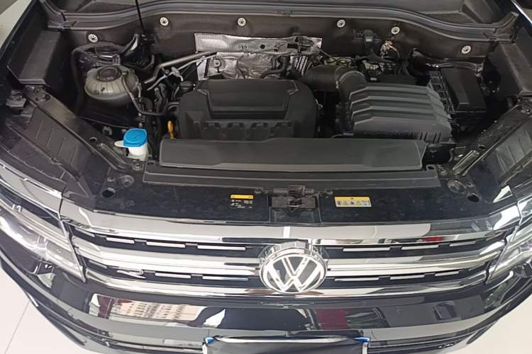 Used Volkswagen Teramont X 2024 380TSI All-Wheel Drive Longyao Edition Engine Bay