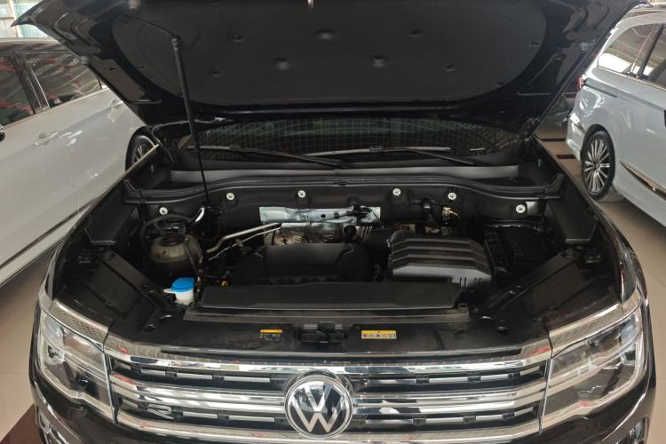 Used Volkswagen Teramont X 2024 380TSI All-Wheel Drive Longyao Edition Engine Bay