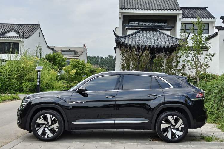 Used Volkswagen Teramont X 2024 380TSI Four-Wheel Drive Prestige Luxury Edition Exterior 3