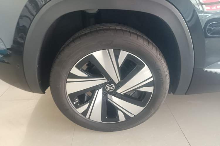 Used Volkswagen Teramont X 2024 380TSI All-Wheel Drive Longyao Edition Exterior 5