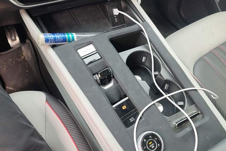 Used Volkswagen Teramont X 2024 380TSI Four-Wheel Drive Prestige Flagship Edition Gear Lever