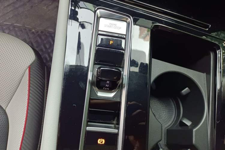 Used Volkswagen Teramont X 2024 380TSI Four-Wheel Drive Prestige Luxury Edition Gear Lever