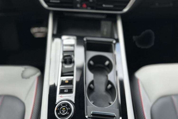 Used Volkswagen Teramont X 2024 380TSI Four-Wheel Drive Prestige Luxury Edition Gear Lever