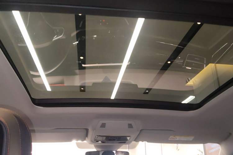 Used Volkswagen Teramont X 2024 380TSI Four-Wheel Drive Prestige Luxury Edition Headliner