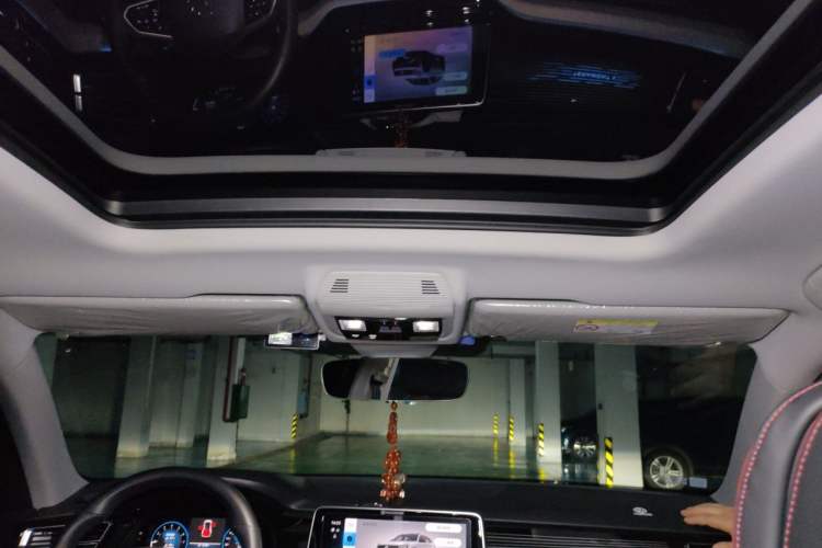 Used Volkswagen Teramont X 2024 380TSI All-Wheel Drive Longyao Edition Headliner
