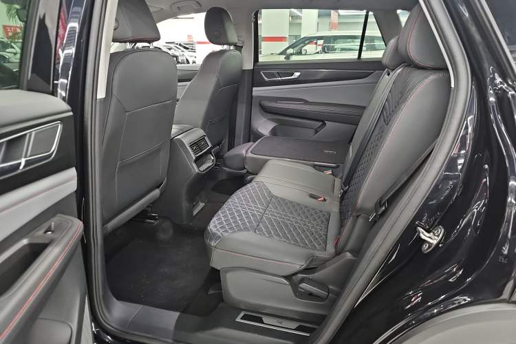 Used Volkswagen Teramont X 2024 380TSI Four-Wheel Drive Dragon Edition Interior 2