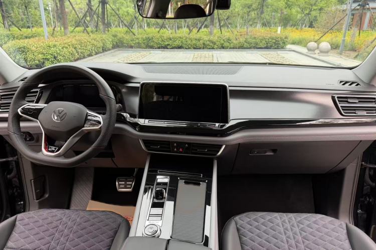 Used Volkswagen Teramont X 2024 380TSI Four-Wheel Drive Luxury Edition Interior 2