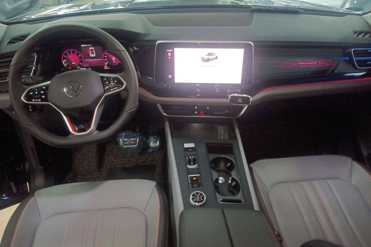 Used Volkswagen Teramont X 2024 380TSI All-Wheel Drive Longyao Edition Interior 3