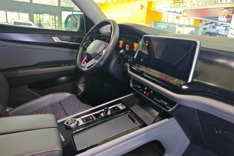 Used Volkswagen Teramont X 2024 380TSI Four-Wheel Drive Luxury Edition Interior 4